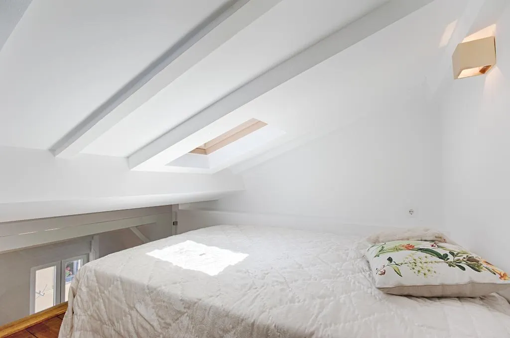 Bmyguest - Fado Central Apartments Lissabon